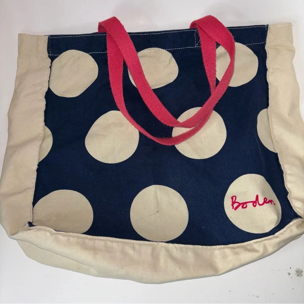 Boden Cotton Canvas Tote Shoulder Bag Blue and Cream Circles Red Handles
